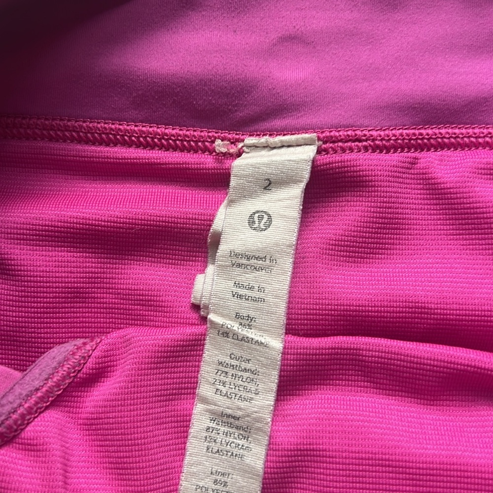 Lululemon Speed up 2.5 Shorts - Picture 3 of 4